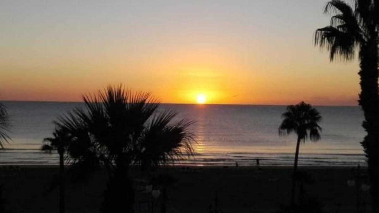 Larnaca Beach Apartment 44 Экстерьер фото
